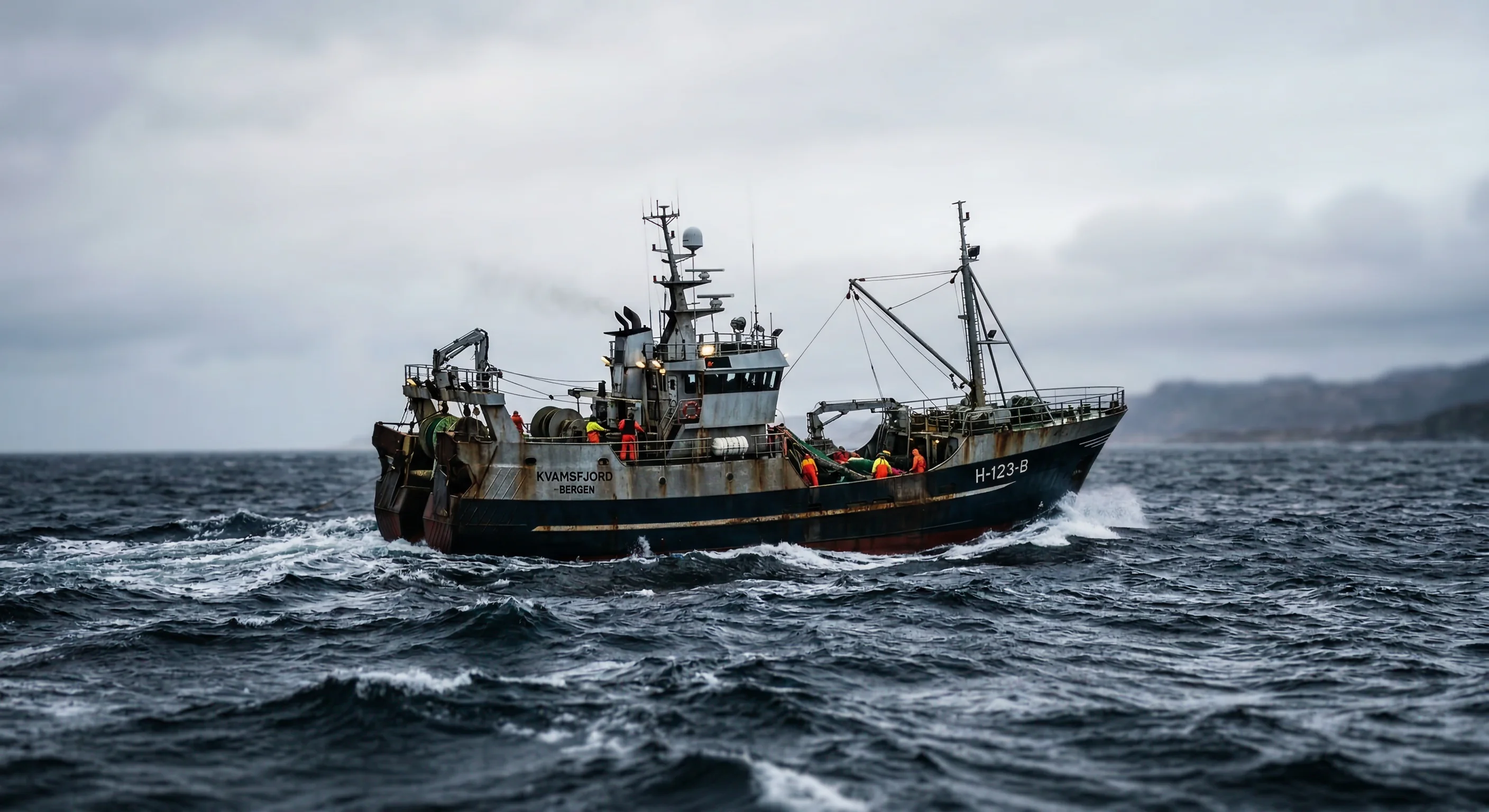 Fiskeskibe underlægges skærpede krav til dokumenteret sikkerhedsarbejde og organisering om bord.