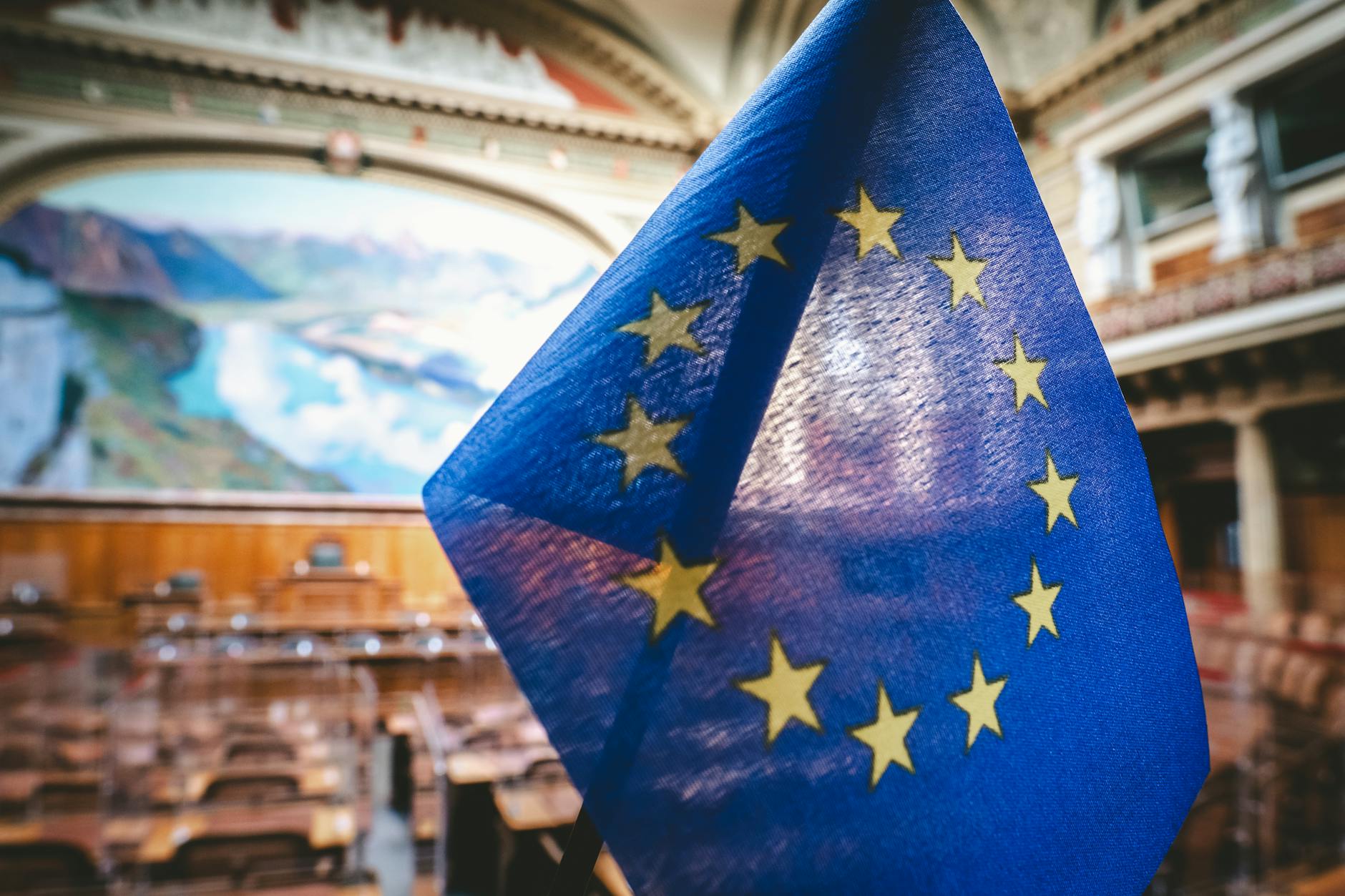 EU indleder sager om e-beviser og WTO fremrykker global e-handelsaftale